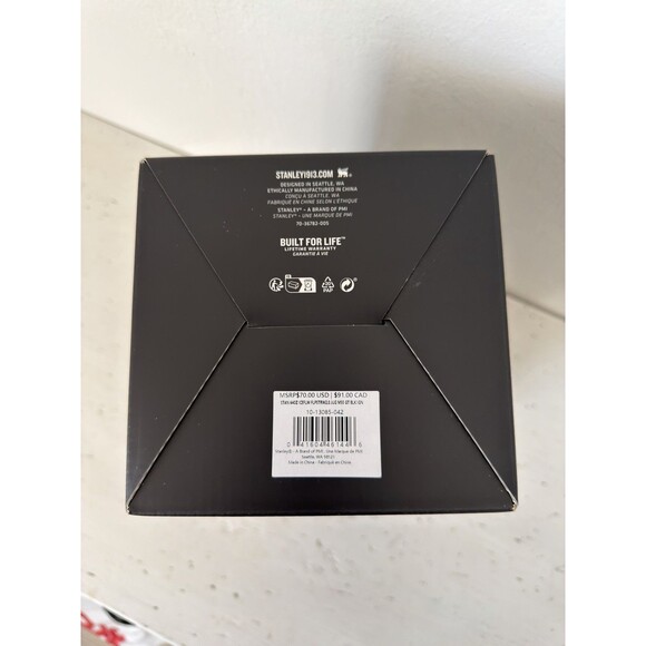 GENUINE The Messi X Stanley IceFlow Flip Straw Jug 64oz 64 OZ Messi GOAT Black - Picture 12 of 13